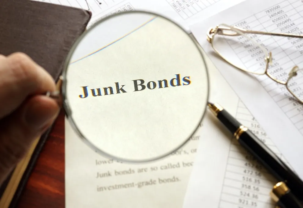 vale-a-pena-investir-nos-junk-bonds-da-asia-depois-da-evergrande